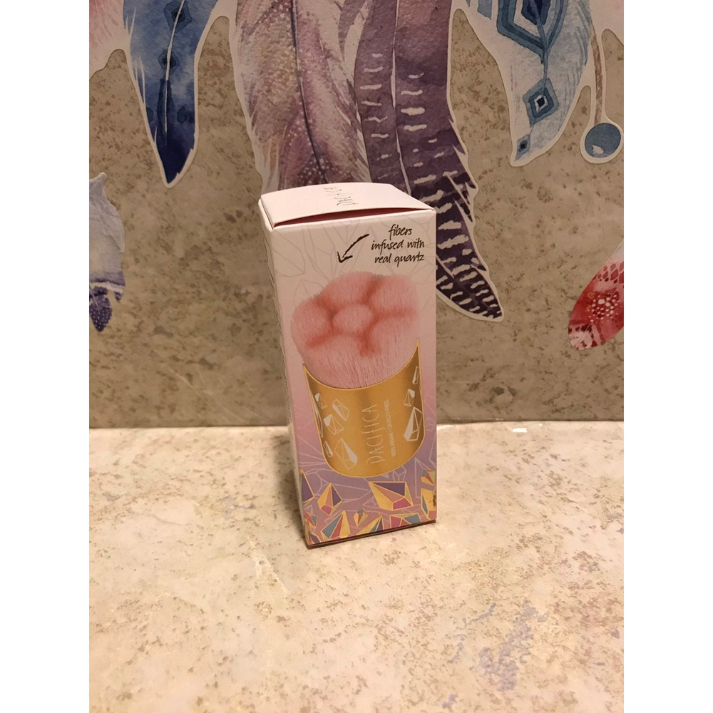 Pacifica Rose Quartz Pre-Wash Dry Brush - Picture 3 of 4